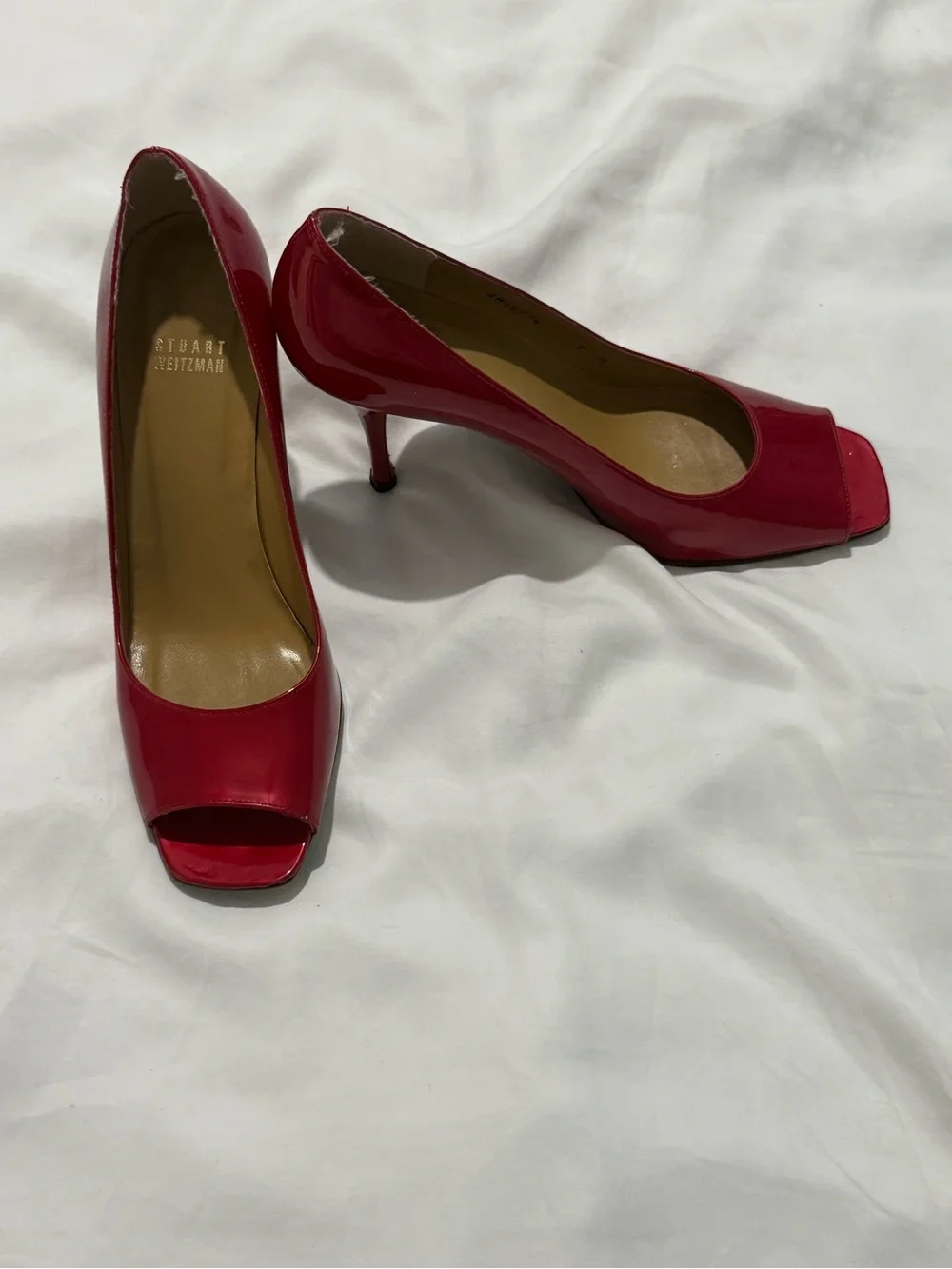 Stuart Weitzman - Red Patent Peep-Toe Mid-Heels - Picture 1 of 9